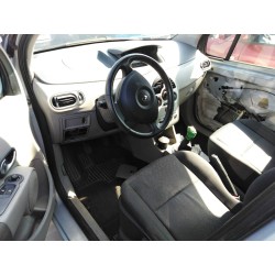 renault modus del año 2004