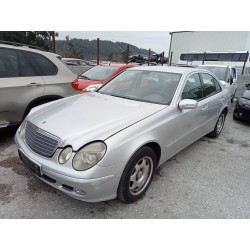 mercedes clase e (w211) berlina del año 2003