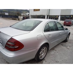 mercedes clase e (w211) berlina del año 2003