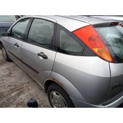 ford focus berlina (cak) del año 2002