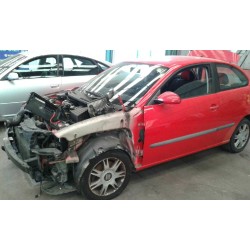 seat ibiza (6l1) del año 2002