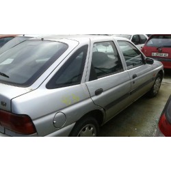 ford escort berl./turnier del año 1999