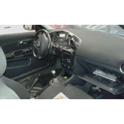 seat ibiza (6l1) del año 2002