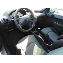 peugeot 206 berlina del año 2004