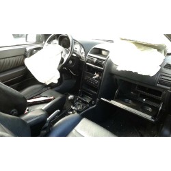 opel astra g berlina del año 2002
