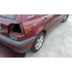 volkswagen golf iii berlina (1h1) del año 2000