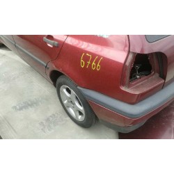 volkswagen golf iii berlina (1h1) del año 2000