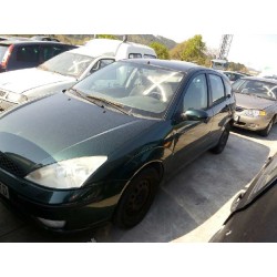 ford focus berlina (cak) del año 2004