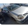 nissan almera tino (v10m) del año 2001