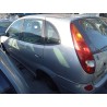 nissan almera tino (v10m) del año 2001