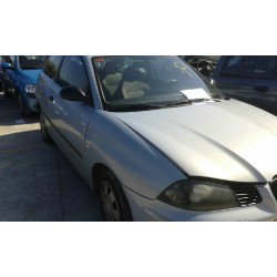 seat ibiza (6l1) del año 2003