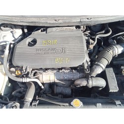 nissan almera tino (v10m) del año 2001