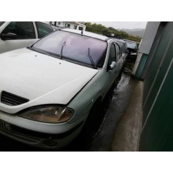 renault megane i fase 2 berlina (ba0) del año 2002