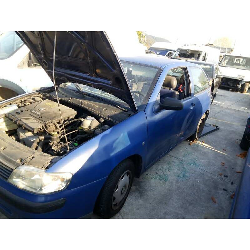seat ibiza (6k1) del año 2001