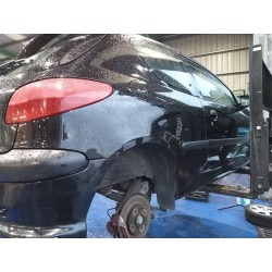 peugeot 206 berlina del año 2000