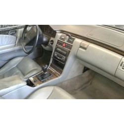 mercedes clase e (w210) berlina diesel del año 1996
