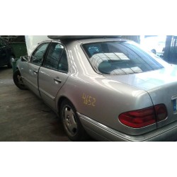 mercedes clase e (w210) berlina diesel del año 1996