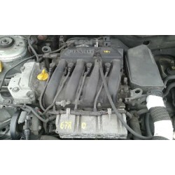 renault megane i fase 2 berlina (ba0) del año 2000