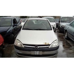 opel corsa c del año 2003