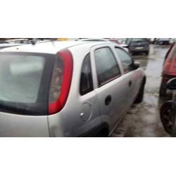 opel corsa c del año 2003