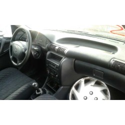 opel astra f berlina del año 1997