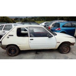 peugeot 205 berlina del año 1993