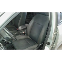 ford focus berlina (cap) del año 2005