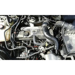 ford focus berlina (cak) del año 2000