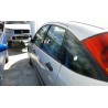 ford focus berlina (cak) del año 2000