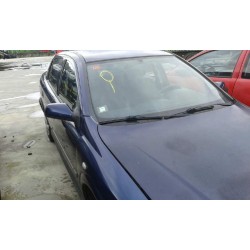 opel astra g berlina del año 2000