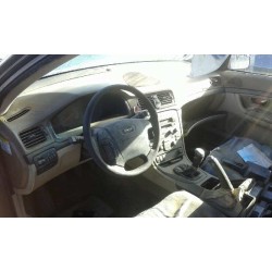 volvo s80 berlina del año 2003