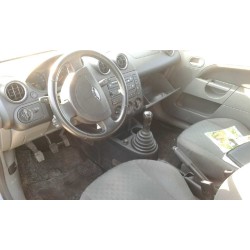 ford fiesta (cbk) del año 2003