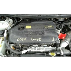 nissan almera tino (v10m) del año 2002