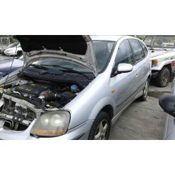 nissan almera tino (v10m) del año 2002