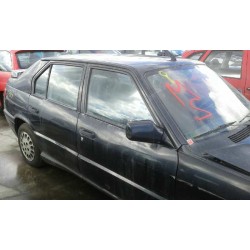 alfa romeo 33 berlina del año 1994