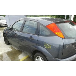 ford focus berlina (cak) del año 2003