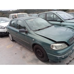opel astra g berlina del año 2002