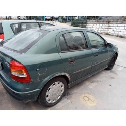 opel astra g berlina del año 2002