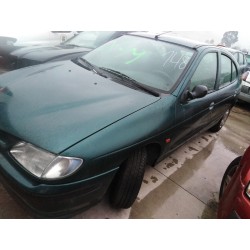 renault megane i berlina hatchback (ba0) del año 1996