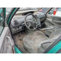 citroen xsara picasso del año 2000