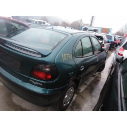 renault megane i berlina hatchback (ba0) del año 1996