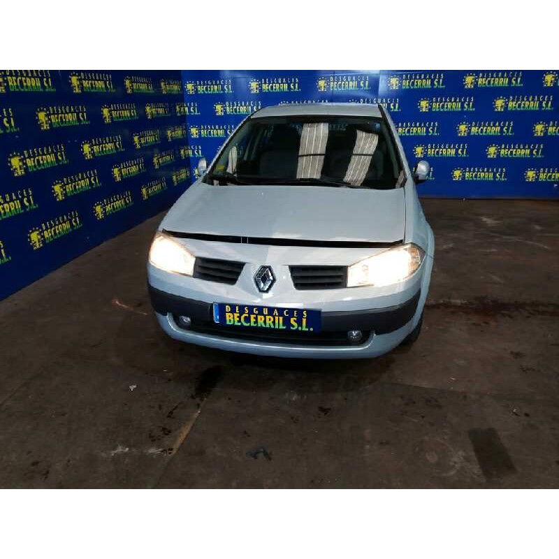 renault megane ii classic berlina del año 2004