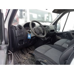 nissan nv 400 del año 2015