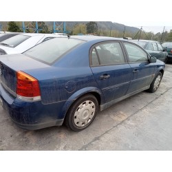 opel vectra c berlina del año 2002