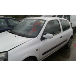renault clio ii fase i (b/cbo) del año 2001
