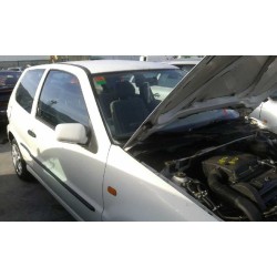 volkswagen polo berlina (6n1) del año 1998