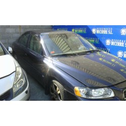 volvo s60 berlina del año 2005