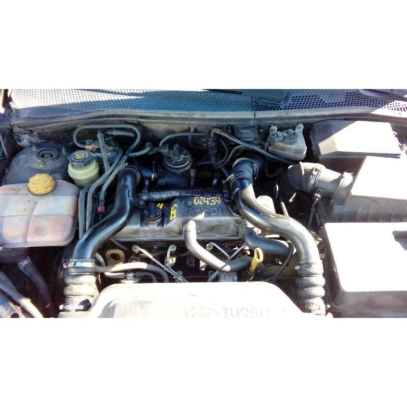 ford focus berlina (cak) del año 2002