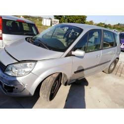 renault scenic ii del año 2005