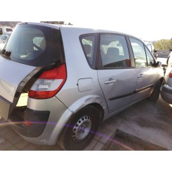 renault scenic ii del año 2005